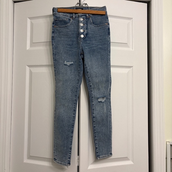 Express Light Wash High Waisted Button Fly Ripped Skinny Jeans, Size 00 Short - Picture 2 of 12
